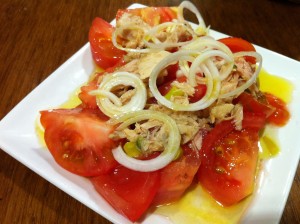 Ensalada de tomate, de Casa Urola (foto: Cuchillo)