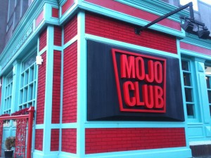 Fachada de Mojo Club (foto: Igor Cubillo)