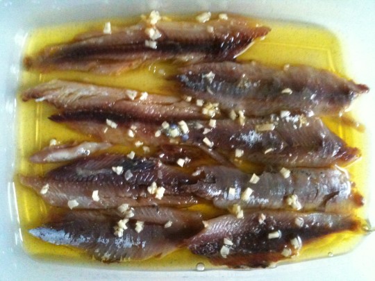 Lomos de cuatro sardinas viejas, 24 horas después (foto: Cuchillo)