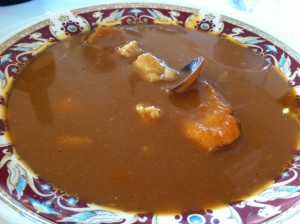Sopa de pescado, en El Txakoli (foto: Cuchillo)
