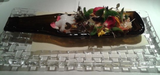 Ensaladilla marina con sabores iodados, cigalas y aguacate, en Ikea (foto: Susana)