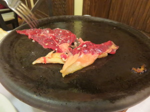 Un restorán en que la carne se sirve cruda (foto: Cuchillo)