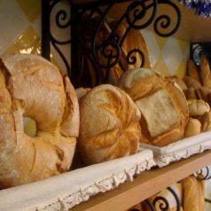 Turismo en Llanes… y pan.