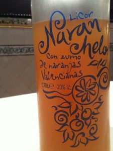 La botella de Naranchelo (foto: Cuchillo)