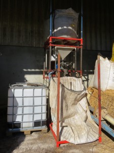 Prensa para procesar la soja (foto: Cuchillo)
