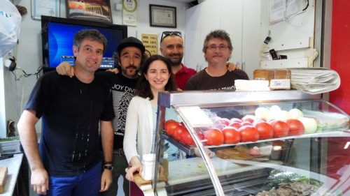 Elena Arzak junto a Josean Alija, Diego Guerrero, Gökmen Sözen y Andoni Luis Aduriz, durante un viaje a Turquía (foto: Cuchillo)