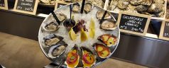 El Puertito 🍷🍷 La sucursal madrileña del pionero oyster bar bilbaíno está de celebración